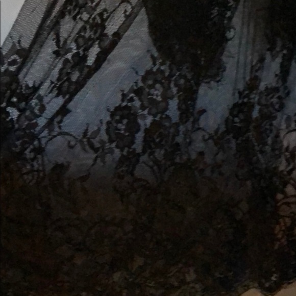 Cover up - Picture 3 of 3